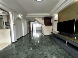Blk 428 Hougang Avenue 6 (Hougang), HDB Executive #624159741